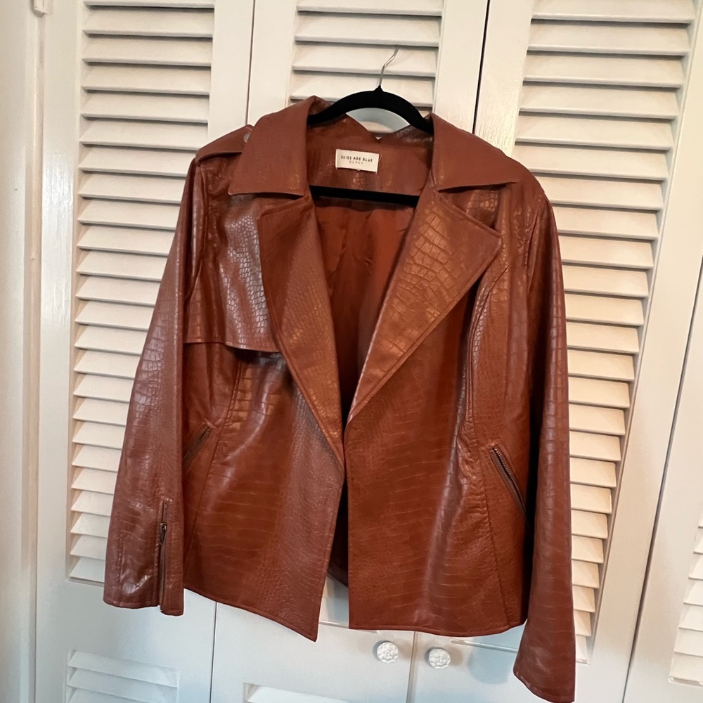Vegan leather like- Brown Crocodile-Embossed Women's Jacket